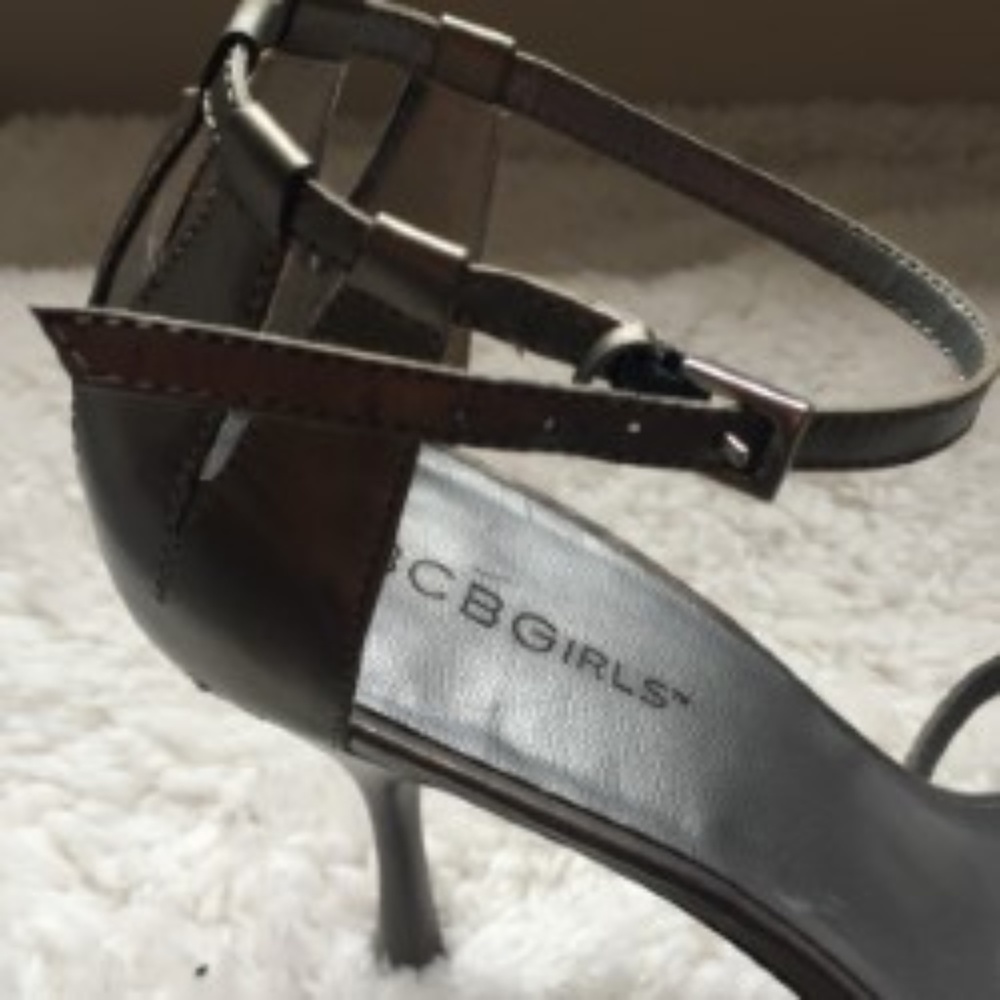 BCBGirls WOMEN'S STRAPPY HEELS - Picture 8 of 8